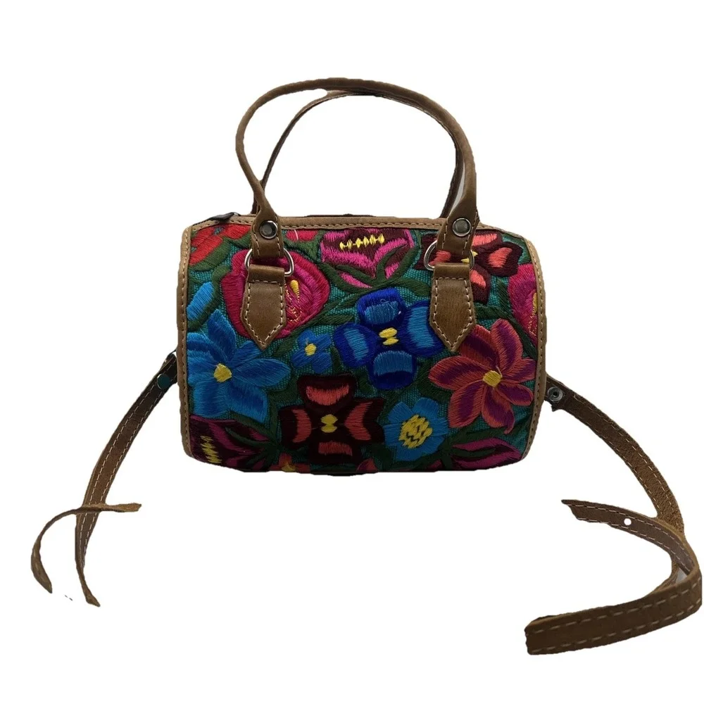 Handmade Embroidered Floral Guatemala Leather Purse Handbag‎